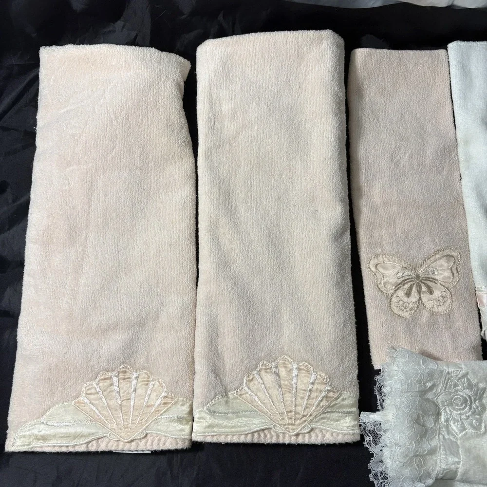 Lot of 9 Vintage 1970s Martex Cannon‎ Avanti Hand Towels Wash Clothes Pink White